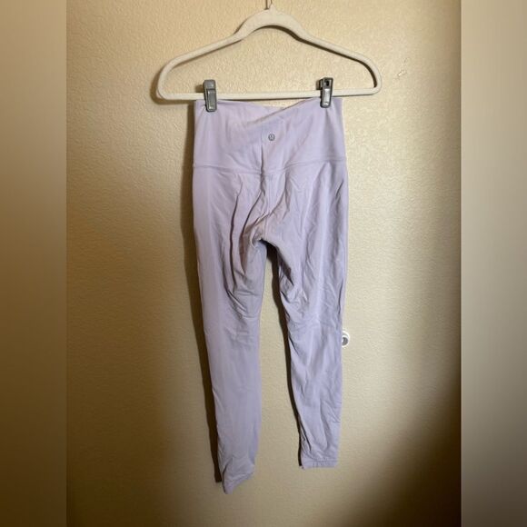 Lululemon align High-rise pant 28” in lilac ether size 6 - Picture 5 of 6